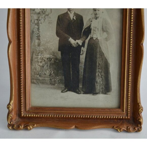 Vintage Bride & Groom Wedding Photo in 1970s Ornate Frame - Picture 3 of 5